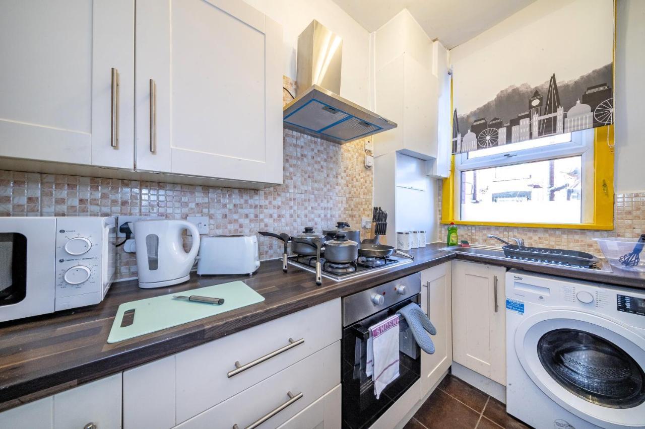 *1Es* For Your Most Relaxed & Cosy Stay + Free Parking + Free Fast Wifi * Leeds  Eksteriør billede